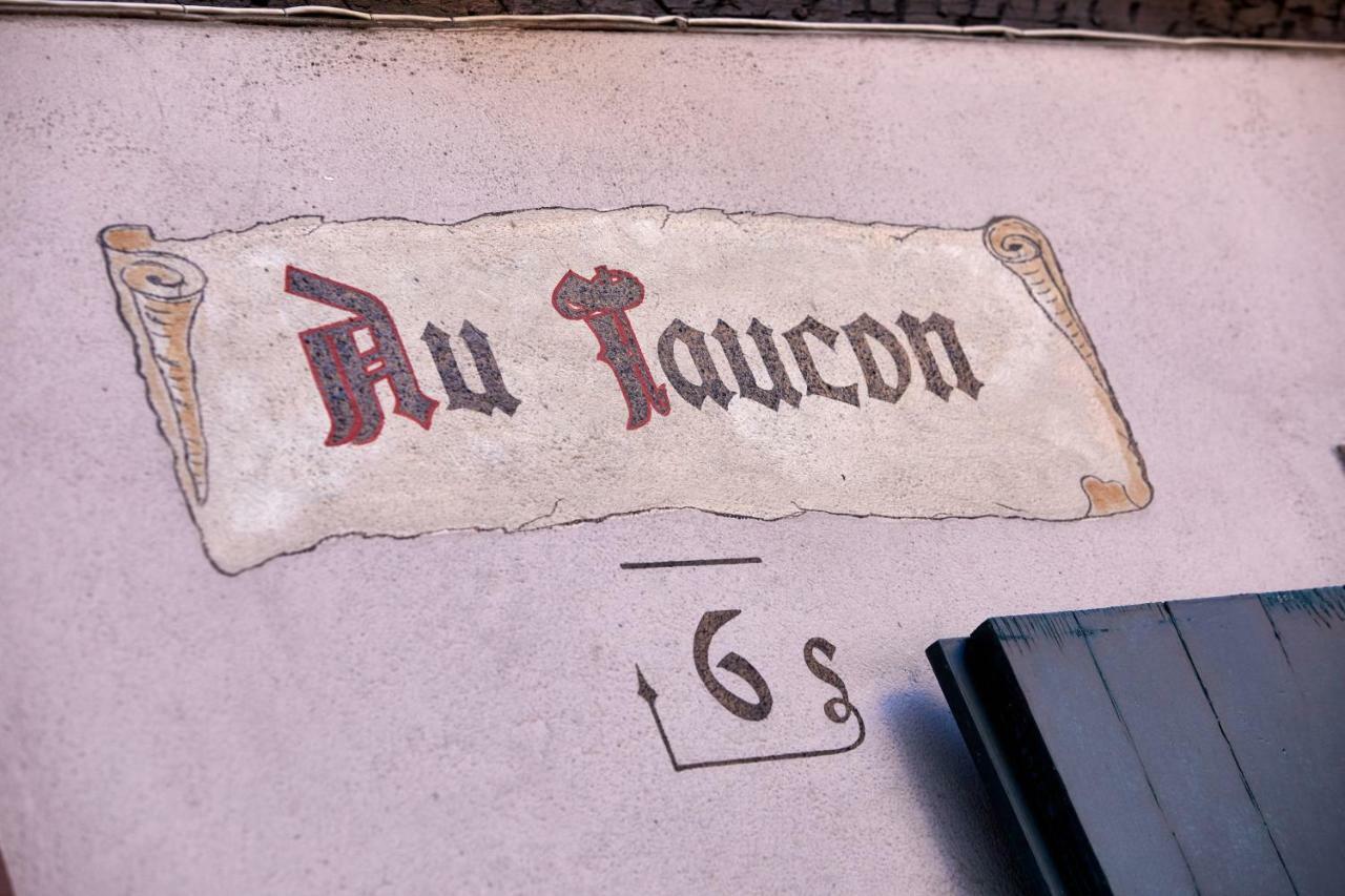 Historisches Gaestehaus Au Faucon Von 1535 Wissembourg Eksteriør billede
